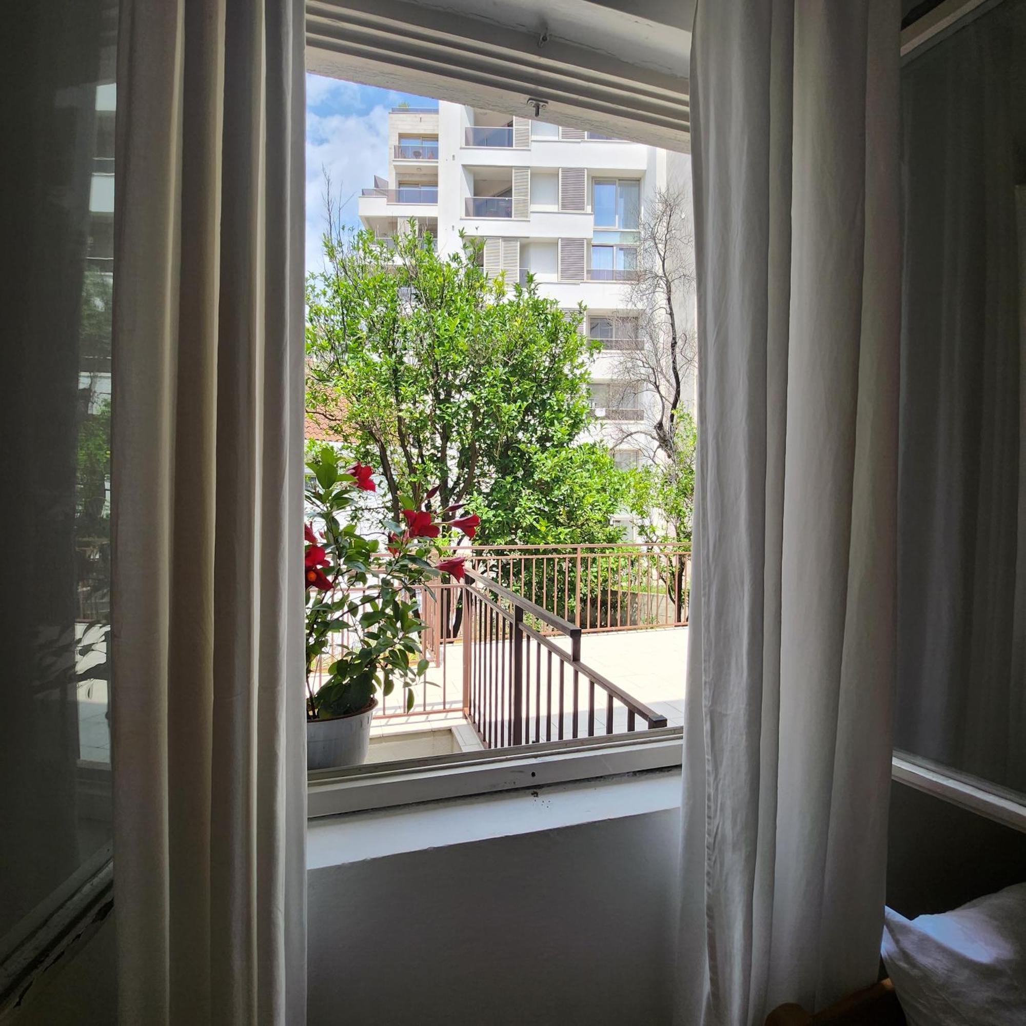 Bela Kuca Studio Apartments-Na Korak Do Mora-A Step To The Sea Рафаїловичі Екстер'єр фото